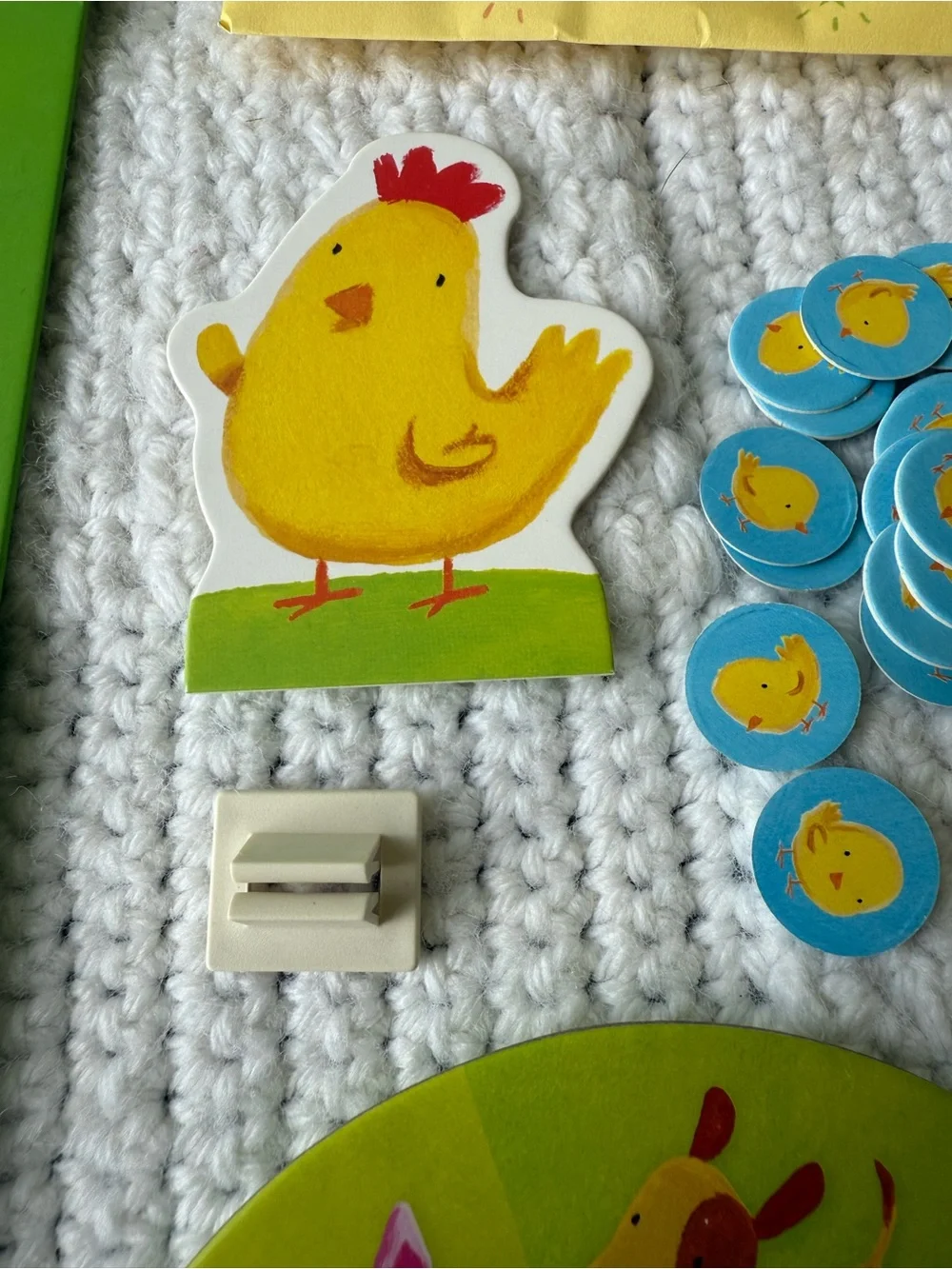 Peaceable Kingdom Count Your Chickens! Cooperative Board Game